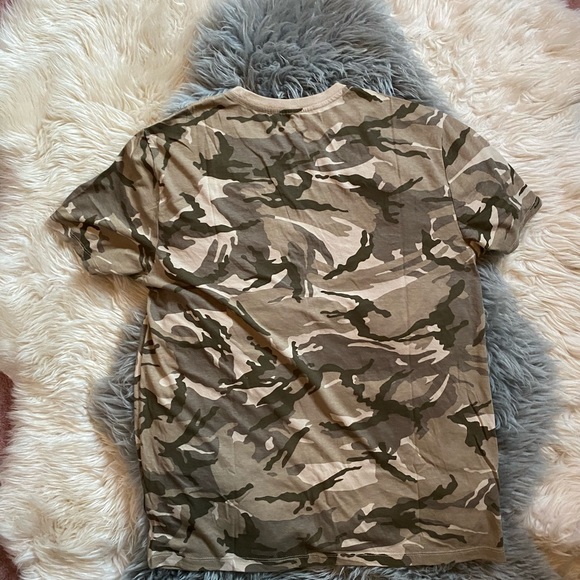 Old Navy Soft Washed Tee - Picture 5 of 7